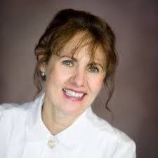 Judith Max's Instagram, Twitter & Facebook