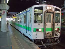 札沼線587d キハ143 103側 ホーム側から 札幌駅2008 07 25 キハ 札幌駅 鉄道 写真