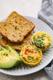 Breakfast Egg Cups Easy Customizable Feelgoodfoodie Recipe Healthy Breakfast Recipes Easy Breakfast Recipes Easy Recipes Breakfast Video