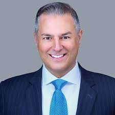 Proud to share that I'm now a member of the Swiss based Association of  International Wealth Management as a Certified International Wealth Manager  (CIWM®)