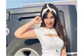 وكانت النيابة العامة، أمرت بحبس المتهمتين «شريفة» وشهرتها «شيري هانم» و«نورا» وشهرتها «زمردة»، لاتهامهما بالاعتداء على مبادئ وقيم أسرية في المجتمع المصري. ØªÙØ§ØµÙŠÙ„ Ø§Ù„Ù‚Ø¨Ø¶ Ø¹Ù„Ù‰ Ù…Ù†Ø§Ø± Ø³Ø§Ù…ÙŠ ØµØ§Ø­Ø¨Ø© ÙÙŠØ¯ÙŠÙˆÙ‡Ø§Øª Ø§Ù„ØªÙŠÙƒ ØªÙˆÙƒ Ø¨ÙˆØ§Ø¨Ø© Ø£Ø®Ø¨Ø§Ø± Ø§Ù„ÙŠÙˆÙ… Ø§Ù„Ø¥Ù„ÙƒØªØ±ÙˆÙ†ÙŠØ©