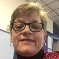 Laura Graybill's Instagram, Twitter & Facebook