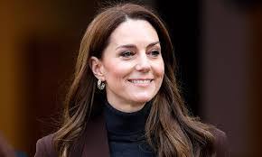 Catherine Vuong's Instagram, Twitter & Facebook