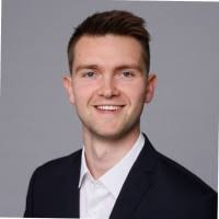 300+ ملفًا شخصيًا يحتوي على “Tom Alex”