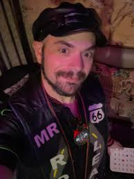 Can I ask? what kind of turtle is this? my friend gave it to me and forgot  to ask