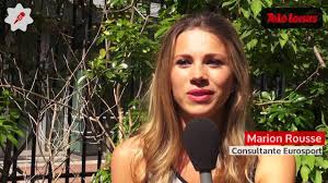 Plus de vidéos le tour de france, c'est une course, des coureurs, des spectateurs mais aussi des journalistes. Tour De France Qui Est Marion Rousse Petite Presentation Youtube