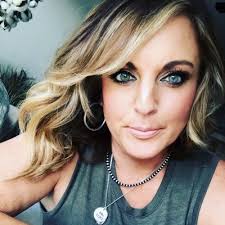 Katie Cavanaugh (@KatieCavanaugh6)