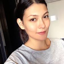 After being acquired by allied domecq in 1990, most of the north american stores became dunkin' donuts. Mr Donat Karamel Pelakon