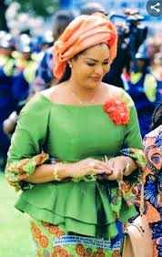 Voir plus d'idées sur le thème robe pagne, mode africaine, robe. Pin By Anne Aimee On Lacestyles African Print Dress Designs African Fashion Women Clothing African Fashion Dresses