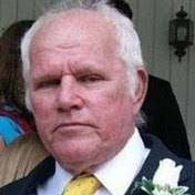 Ginger Dees's Instagram, Twitter & Facebook