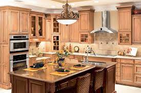Kitchen Traditional Kitchen Design With Honey Maple Kitchen Cabinet And Brown Granite American Kitchen Design Quality Kitchen Cabinets Luxury Kitchen Cabinets
