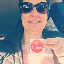 Jodi Dempsey's Instagram, Twitter & Facebook