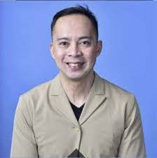 Scott Tsang's Instagram, Twitter & Facebook