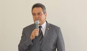 Cpi da covid ouve depoimento de elcio franco. Bolsonaro Escolhe Novo Secretario Executivo Do Ministerio Da Saude