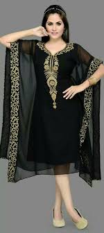 Pin De Jayada En Indian Designer Wear Trajes Elegantes Vestido Para Gorditas Ropa