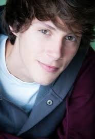 Камерон Бойер (Cameron Boyer): фильмы, биография, семья, фильмография —  Кинопоиск