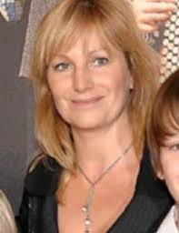 Sheila Perrin's Instagram, Twitter & Facebook