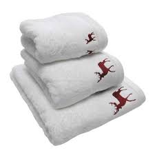 Shop for christmas towels at bed bath & beyond. Top 5 Best Christmas Bathroom Towels 2017 Heavy Com