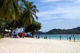 The langkawi pulau payar marine park is one of the exotic and beautiful parks in malaysia which if you are looking for the best company that can offer you with unbeatable van rental langkawi options, packages and rates, we are the company you are looking for. Langkawi Island Hopping