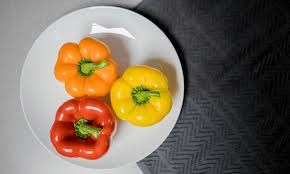 Bell pepper plants grow flowers with both male and female parts. The Most Common Sweet Pepper Myths Debunked Nature Fresh Farms