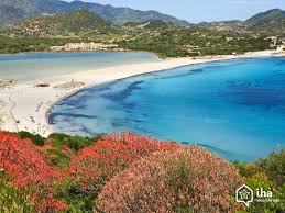 Cercare un affitto case vacanza in riva al mare in sardegna può diventare difficile nel vasto panorama di affitti di appartamenti vicino al mare, poiché le zone di costa rei dove trovare appartamenti in affitto per le vacanze 2021 sono molte, ad esempio puoi trovare appartamenti a rei marina, appartamenti a monte nai, appartamenti direttamente sul mare, oppure in residence, appartamenti per. Affitti Costa Rei In Una Casa Per Vacanze Con Iha Privati