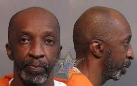 Convicted cop killer dies in prison, friends and family react