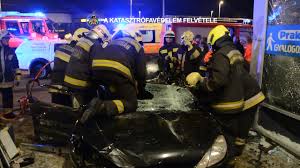 Jelenleg nyitva tartó praktiker kirendeltségek kecskemét közelében és további adatok mint cím, telefonszám és térkép. Video A Mester Utcai Praktiker Oldalanak Csapodott Az Ejjel Egy Auto Bp I Autosok Kozossege