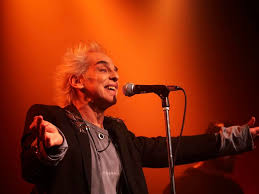 🎼 El experimentado artista Alfredo Peria brilló con su ...