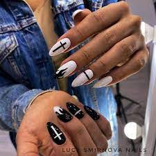 Check spelling or type a new query. Pin De Emilie Wam En Unas Swag En 2020 Manicura De Unas Unas De Maquillaje Unas Postizas De Gel