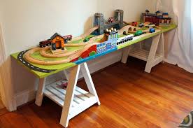 Train Table Diy Habitaciones Infantiles Juegos Para Ninos Juegos Y Juguetes