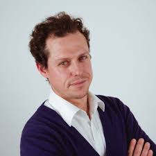 David Menning's Instagram, Twitter & Facebook