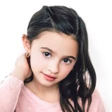 Natalie Foley's Instagram, Twitter & Facebook