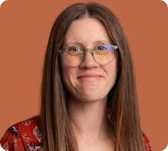 Jennifer Maybee's Instagram, Twitter & Facebook