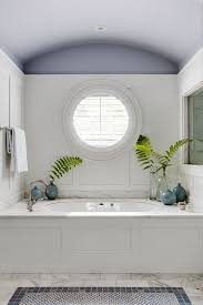 How to decorate a bathroom. Lake Winnipesaukee Overlook Patrick Ahearn Architect
