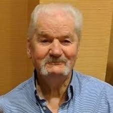 Rebecca Brackett's Instagram, Twitter & Facebook