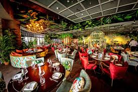 Таинственным образом они прожили в пустом доме пять лет. Mama Zonia Dubai Dubai Marina Reviews Bar Pub Bars Nightlife Time Out Dubai