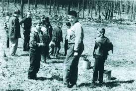 Pictures of Jesse P. Sanford Boys and Girls Club in Redding, Connecticut  (CT)