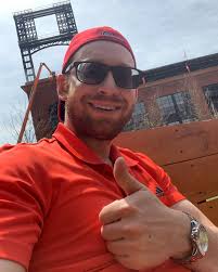 Anybody wanna go to a Cardinals game soon? The weather is great out here in  the Lou! Mentally preparing to have my weekends off again! • • • #stl  #stlouis #stlcards #stlcardinals #