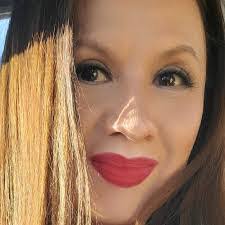 Debra Lerma's Instagram, Twitter & Facebook