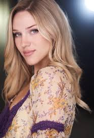 Elizabeth Posey's Instagram, Twitter & Facebook