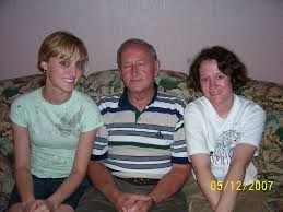Dad, Lisa, Lindsey, Lisa's Grad weekend