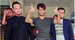 Dalam pada itu, farid berkata, dia bukan sengaja memperbesarkan hal ini malah tidak pernah membangkitkan isu itu sehinggalah ditanya oleh pihak media. Setelah Menempuhi Kontroversi Farid Kamil Akhirnya Tampil Secara Live Di Meletop Kaki Kecoh
