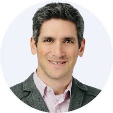 Sarah Jeffers's Instagram, Twitter & Facebook