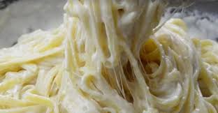 Comment Faire Facilement La Sauce Alfredo La Plus Onctueuse Recettes Faciles Recettes De Cuisine Sauce Alfredo Recette