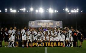 O vasco venceu o botafogo nos pênaltis e conquistou a taça rio, após ter perdido por 1 a 0 no tempo regulamentar. Vasco E Campeao Da Taca Rio