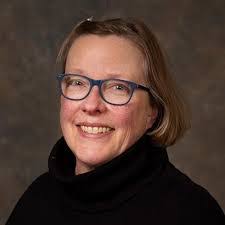 Lynn Bergen's Instagram, Twitter & Facebook