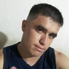 Ronaldinho se apagó a los 27. Si su prime hubiera durado cinco años más, un  Messi-Ronaldinho-Cristiano en su pico habría sido cine de adulto. Pero él  eligió otra magia: noches largas, botellas