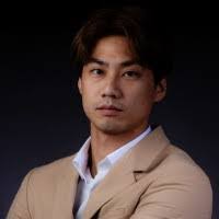 Kwong Tang's Instagram, Twitter & Facebook