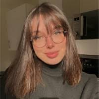 Laura Pepin's Instagram, Twitter & Facebook