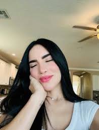 Alexa Nava (alexanava0415)